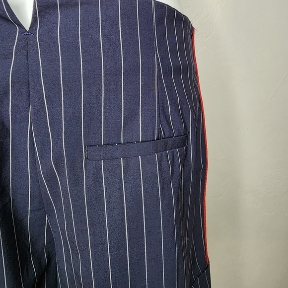 Rag & Bone Jess High Rise Loose Fit Navy Pinstripe Shorts Size 6 Runs Large - Picture 5 of 15